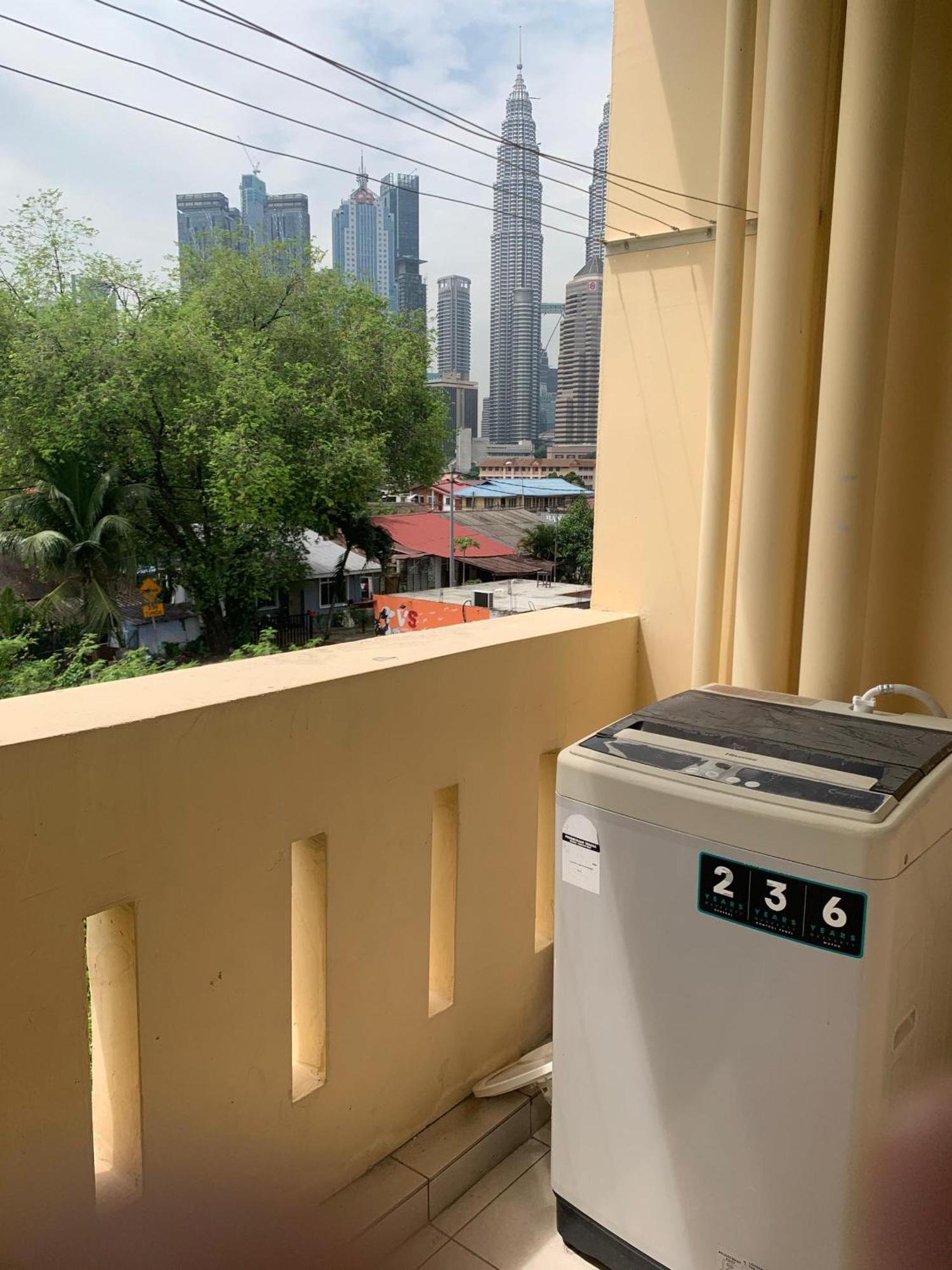 Akar Hotel Kampung Baru Kuala Lumpur Exterior foto